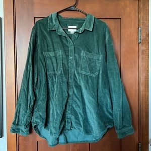 American Eagle Oversized Corduroy Button Up, size XL, color Emerald Green.